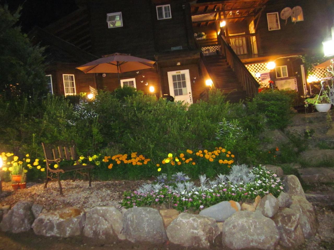Mayfair Deneb Pension Pyeongchang Extérieur photo