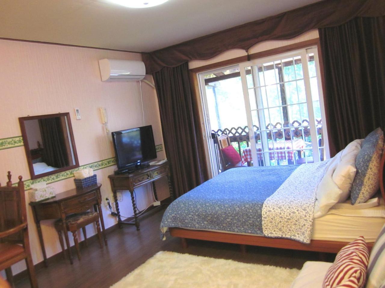Mayfair Deneb Pension Pyeongchang Extérieur photo